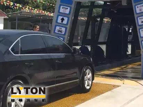 全自動(dòng)洗車機(jī)安裝場(chǎng)所之業(yè)安裝洗車機(jī)　增加員工的福利，樹立企業(yè)形象、留住人才、傳播品牌！